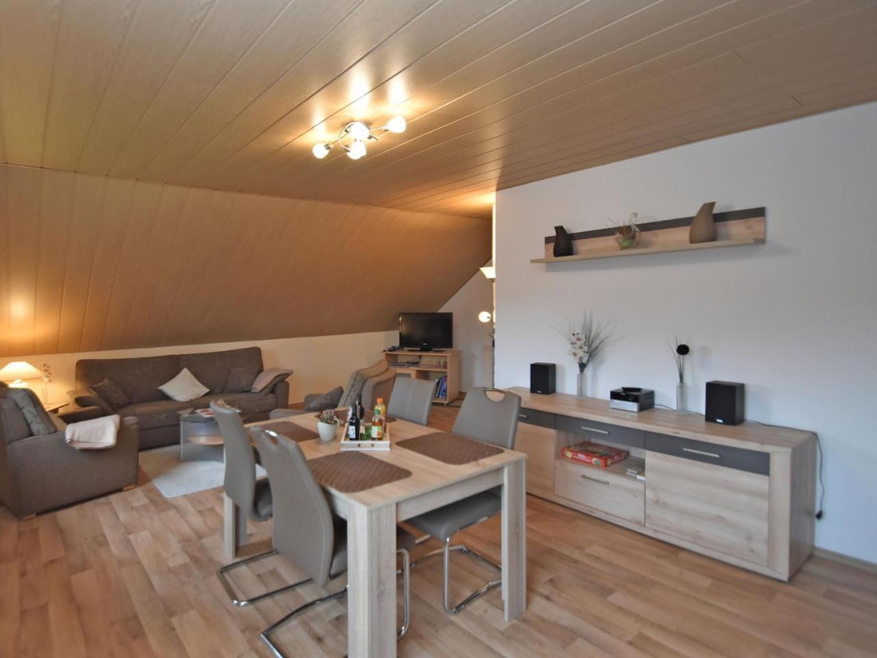 Cozy Apartment In Merlsheim With Garden Nieheim Εξωτερικό φωτογραφία
